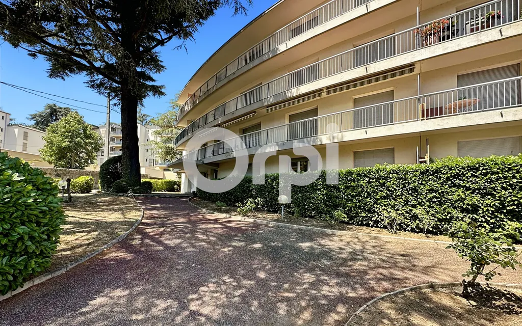 Achat appartement à vendre 3 pièces 93 m² - Aubenas