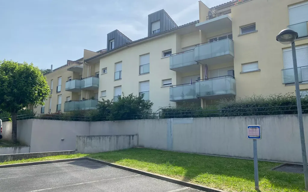 Achat maison à vendre 1 chambre 39 m² - Neuville-sur-Saône