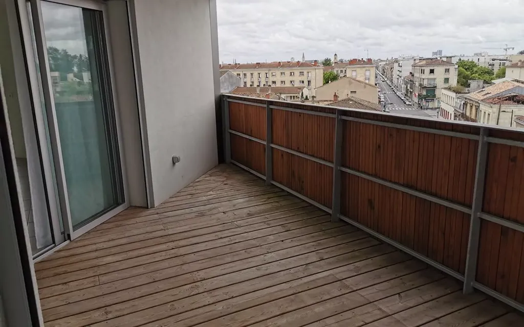 Achat appartement à vendre 2 pièces 49 m² - Bordeaux