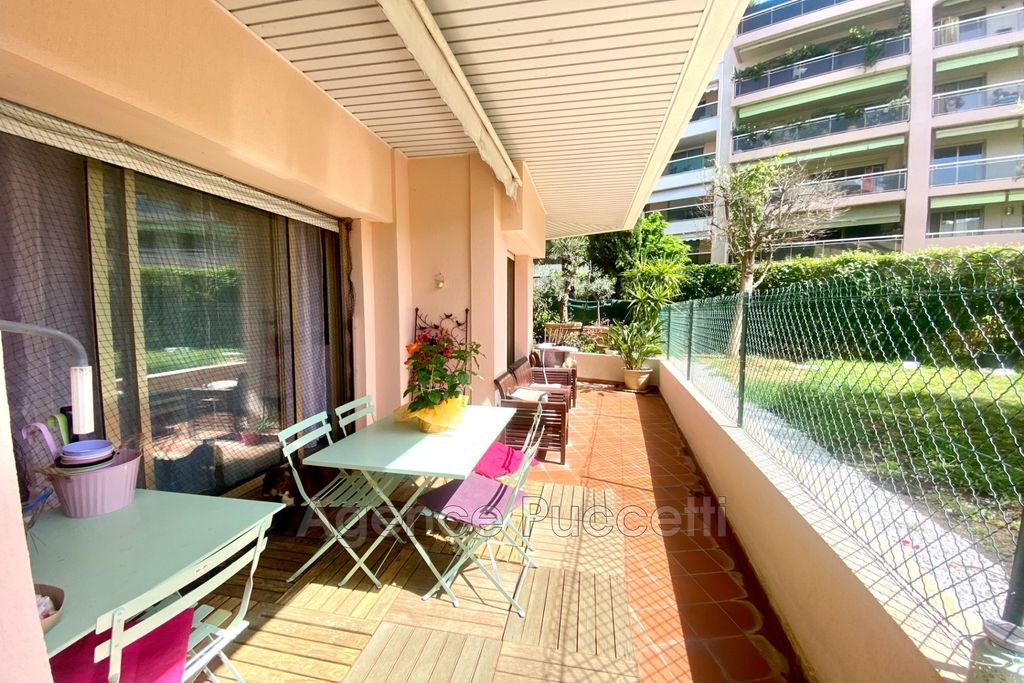 Achat appartement à vendre 3 pièces 60 m² - Vence