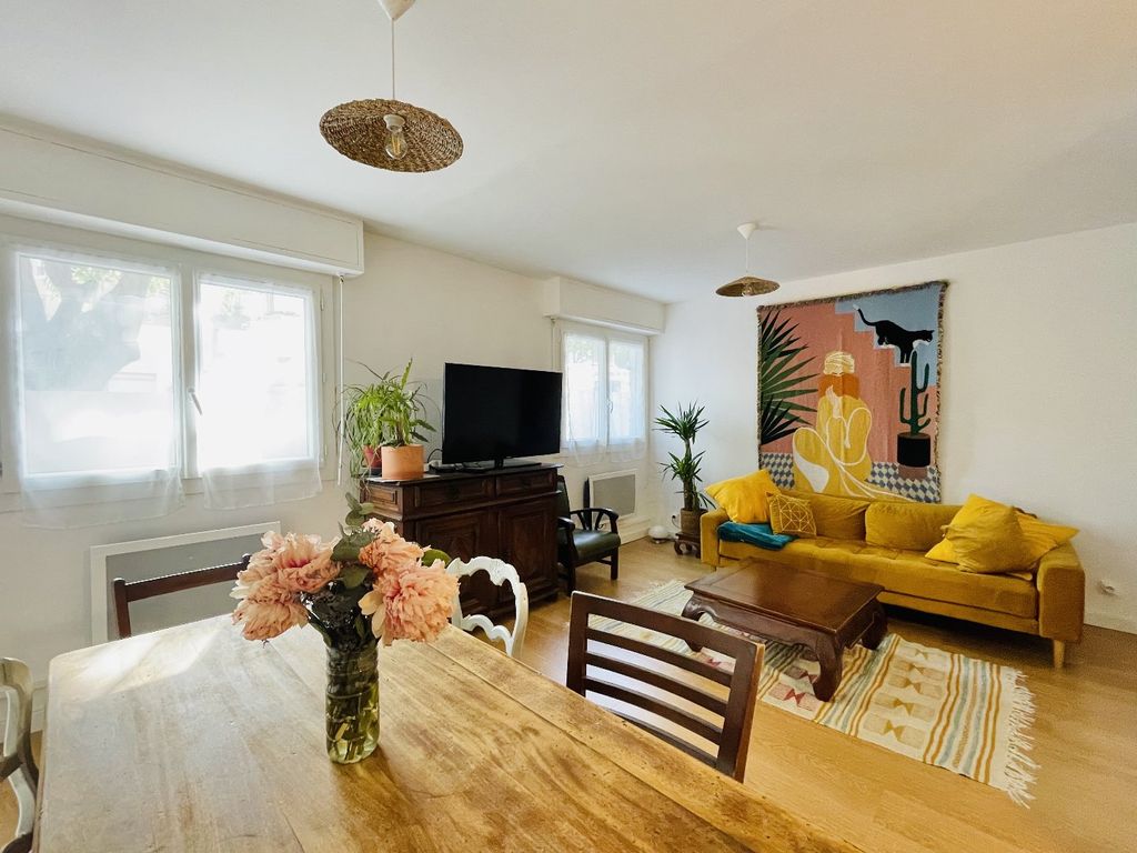 Achat appartement à vendre 2 pièces 48 m² - Marseille 6ème arrondissement