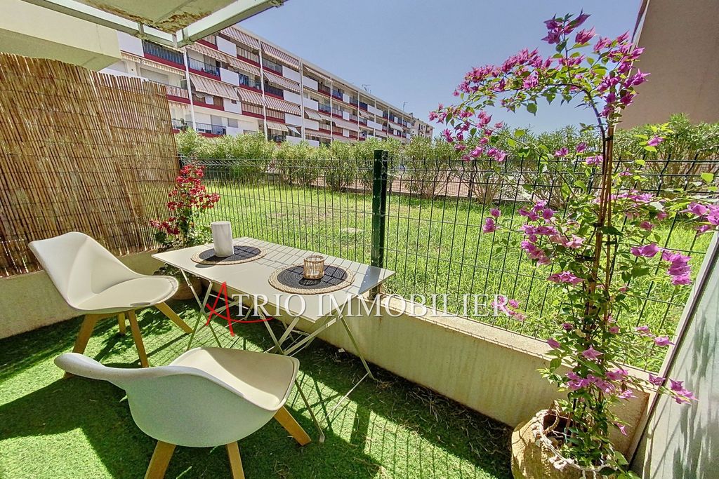 Achat appartement à vendre 3 pièces 67 m² - Cagnes-sur-Mer