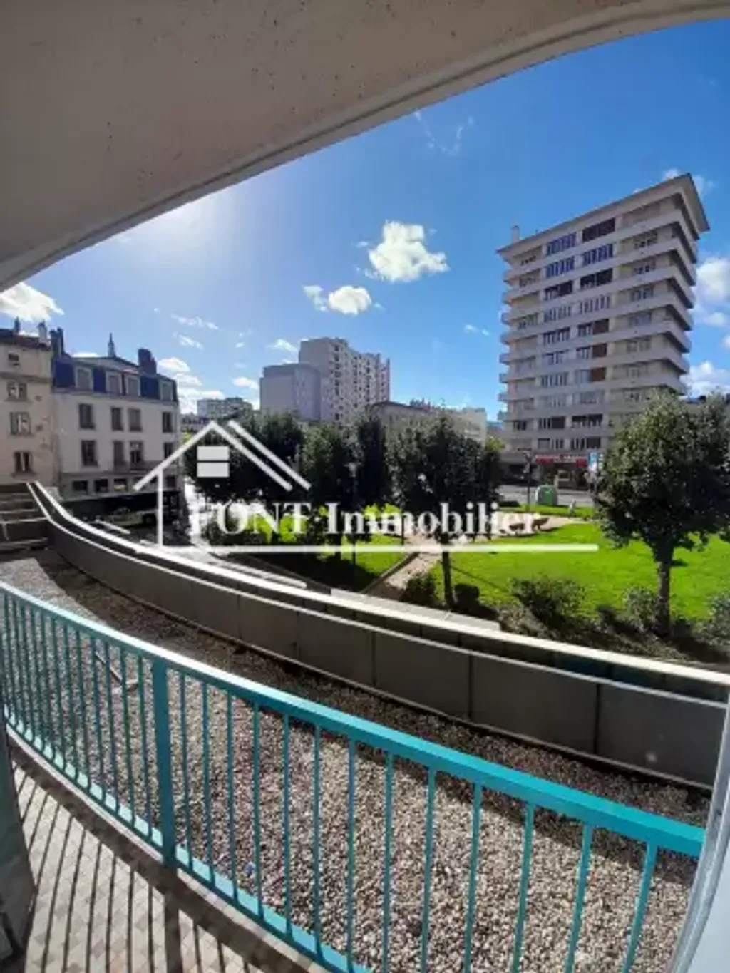 Achat appartement à vendre 5 pièces 88 m² - Saint-Chamond