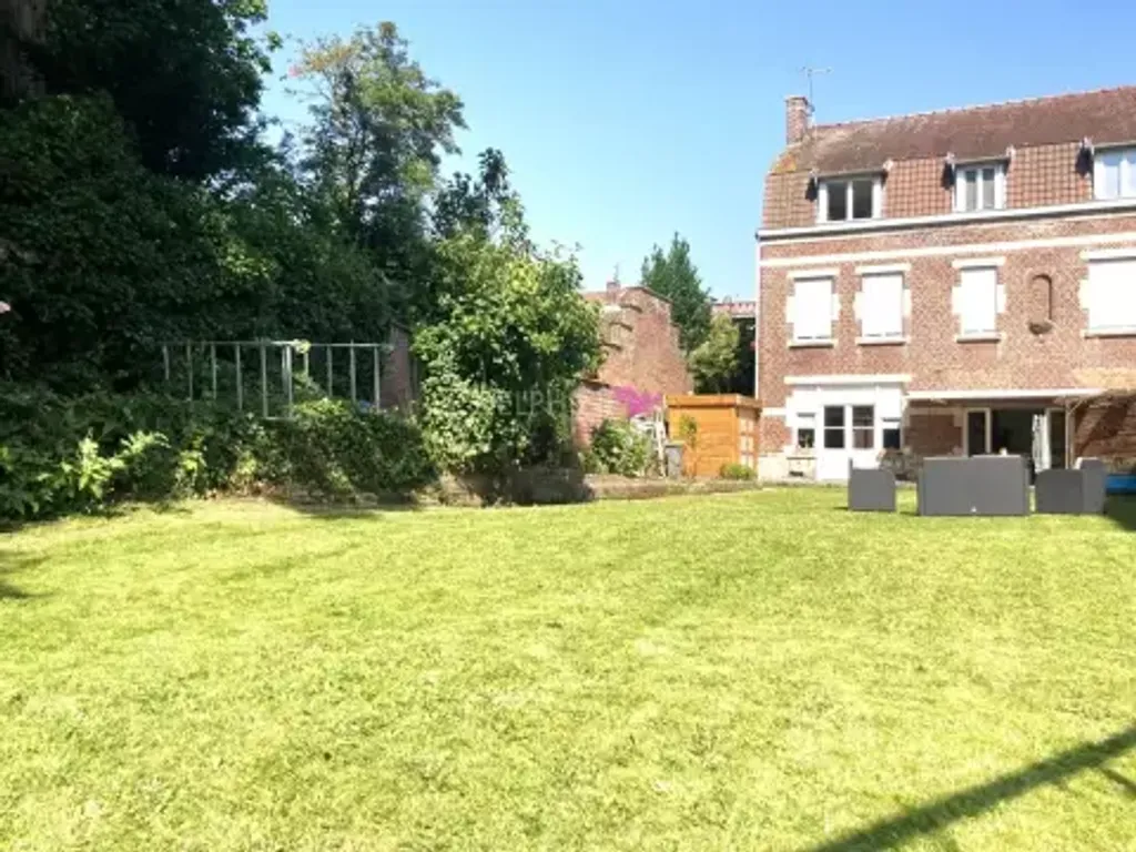 Achat maison à vendre 6 chambres 280 m² - Linselles