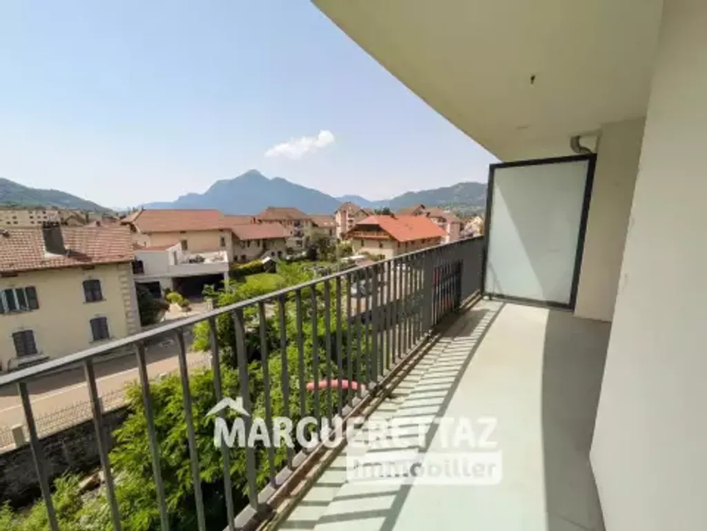 Achat appartement à vendre 3 pièces 66 m² - Scionzier