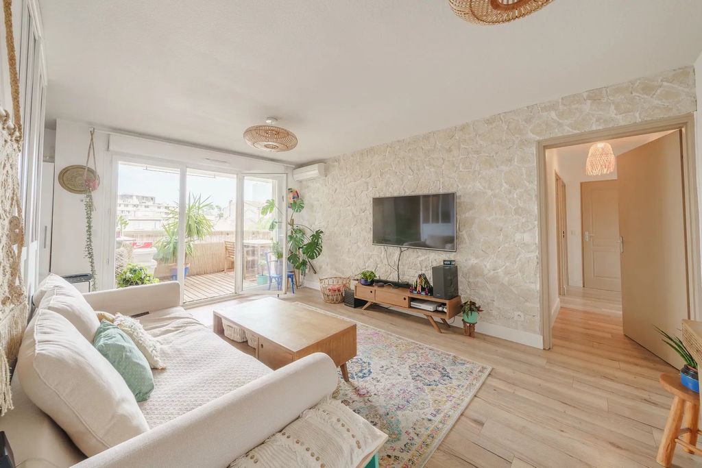 Achat appartement à vendre 4 pièces 78 m² - Marseille 10ème arrondissement