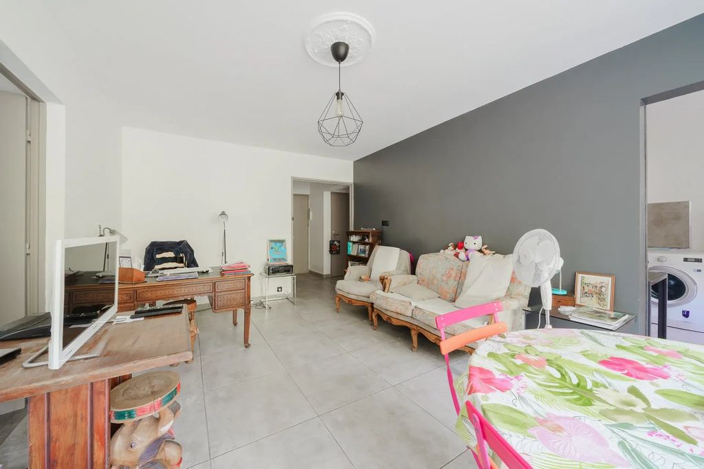 Achat appartement à vendre 2 pièces 55 m² - Marseille 9ème arrondissement