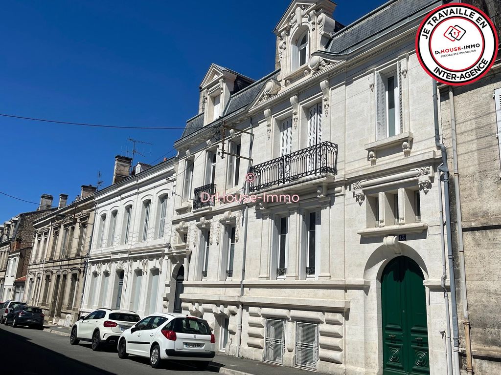 Achat maison à vendre 6 chambres 210 m² - Angoulême