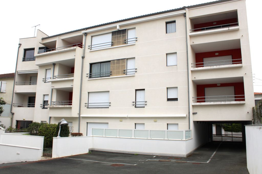 Achat appartement à vendre 2 pièces 50 m² - Royan