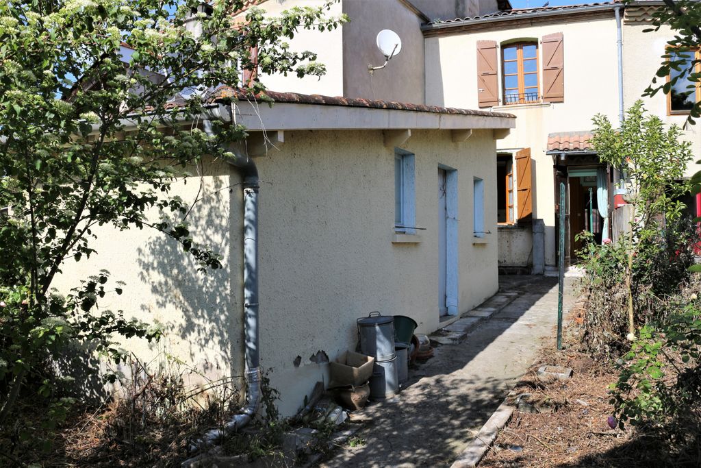 Achat maison à vendre 3 chambres 70 m² - Saint-Martin-d'Oydes