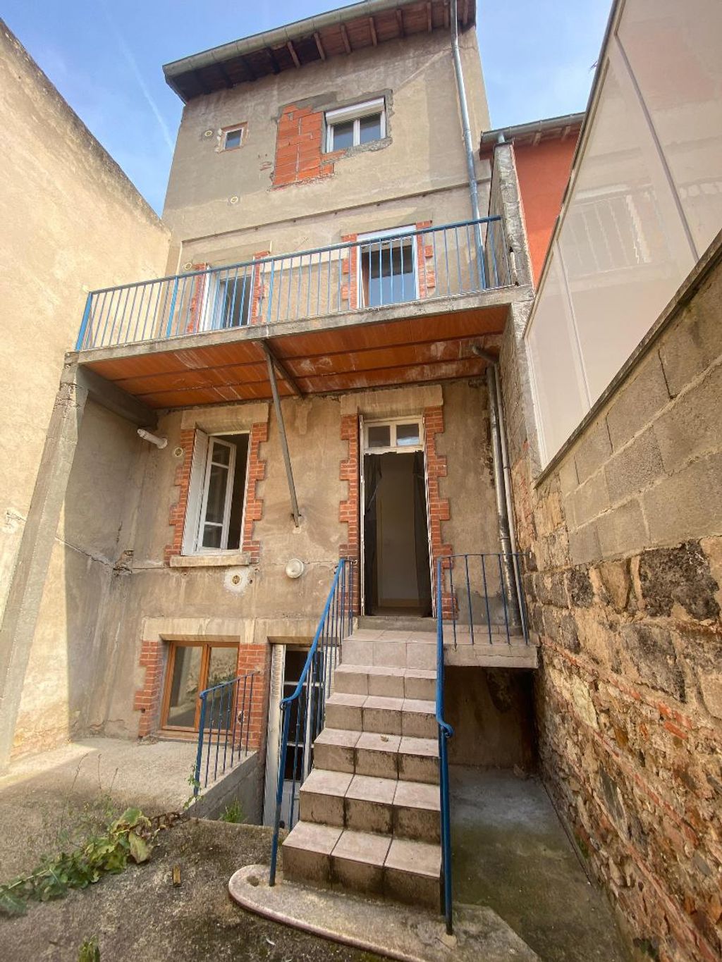 Achat maison à vendre 5 chambres 116 m² - Vichy