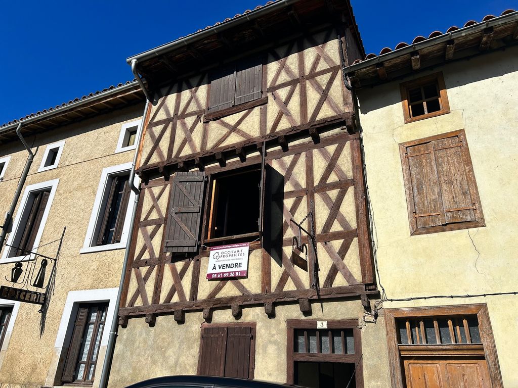 Achat maison à vendre 3 chambres 130 m² - Montbrun-Bocage