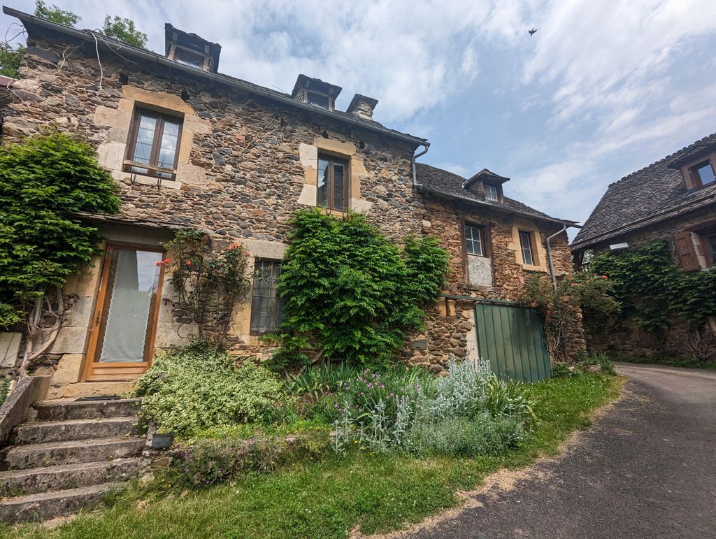 Achat maison à vendre 3 chambres 101 m² - Sainte-Eulalie-d'Olt