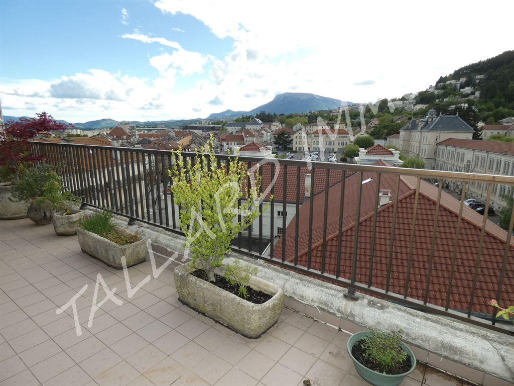 Achat appartement à vendre 3 pièces 70 m² - Gap