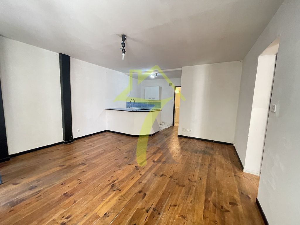 Achat appartement à vendre 2 pièces 44 m² - Marseille 3ème arrondissement