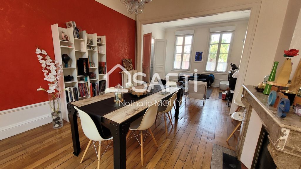 Achat maison à vendre 4 chambres 166 m² - Saint-Quentin