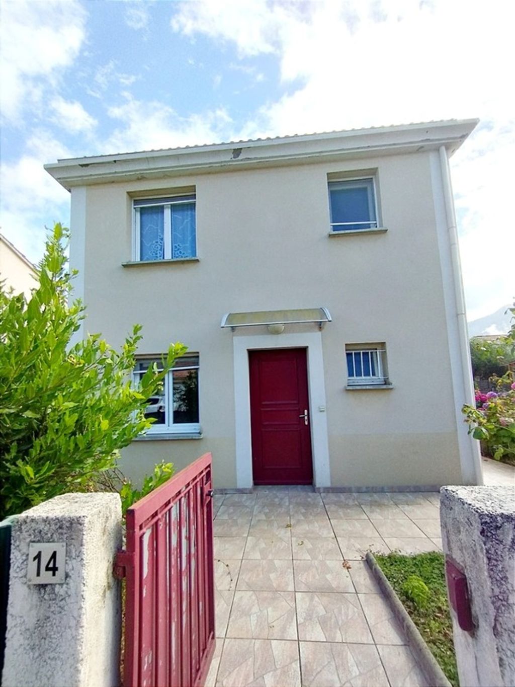 Achat maison à vendre 4 chambres 96 m² - Santa-Lucia-di-Moriani