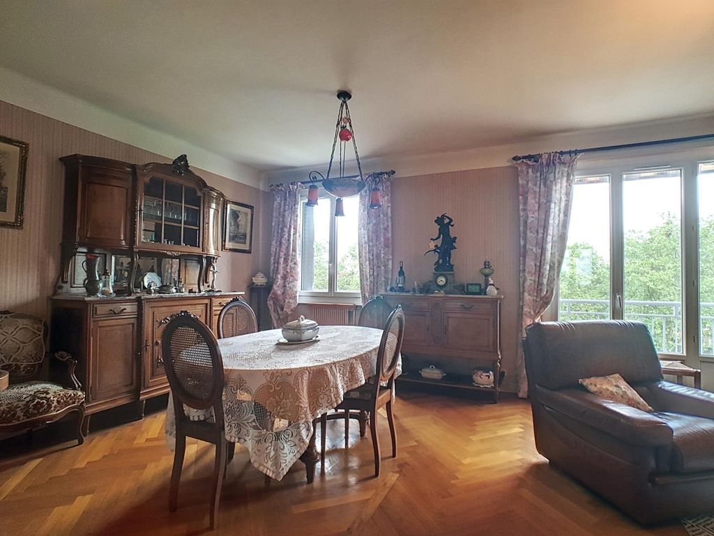 Achat appartement 5 pièce(s) Vénissieux