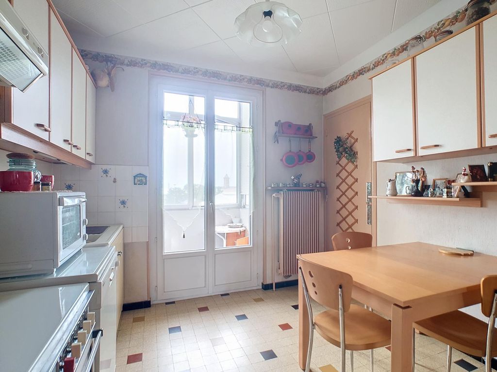 Achat appartement 5 pièce(s) Vénissieux