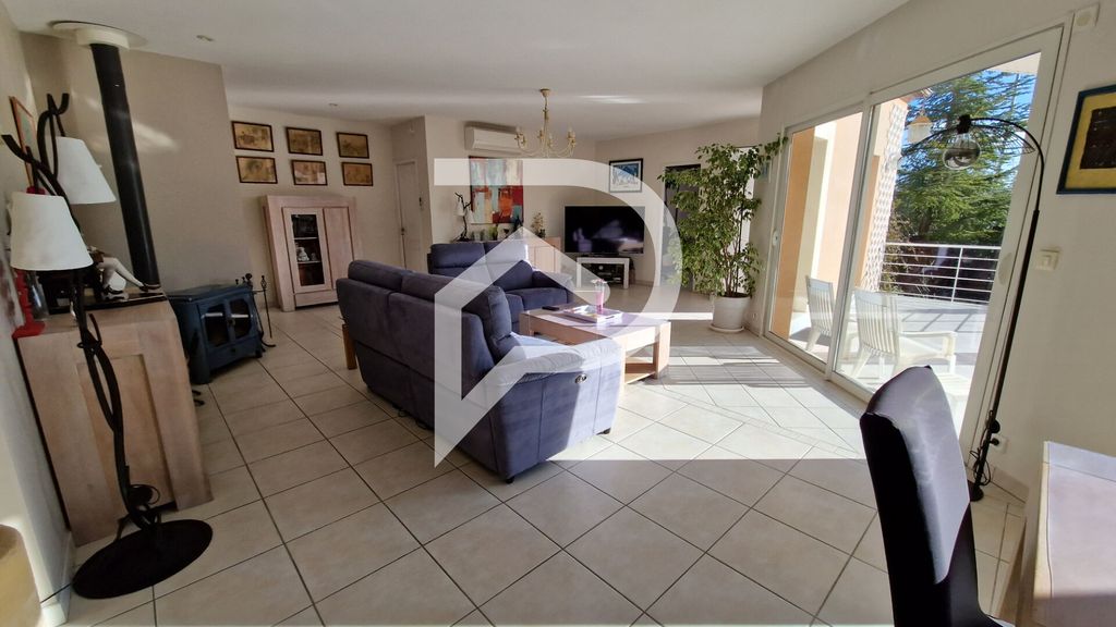 Achat maison 3 chambre(s) - Vailhauquès