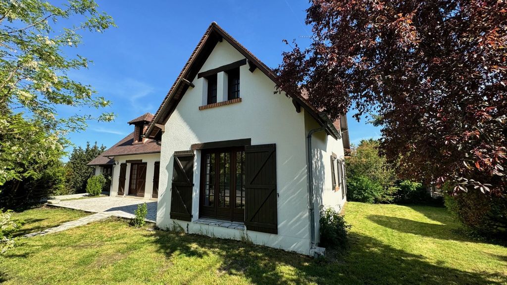 Achat maison à vendre 4 chambres 151 m² - Romorantin-Lanthenay