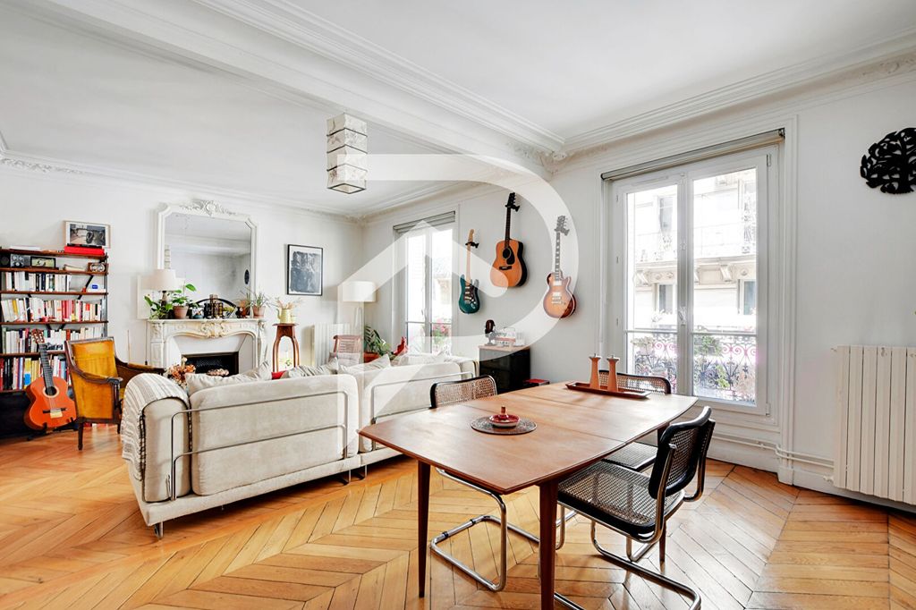 Achat appartement à vendre 3 pièces 67 m² - Paris 10ème arrondissement