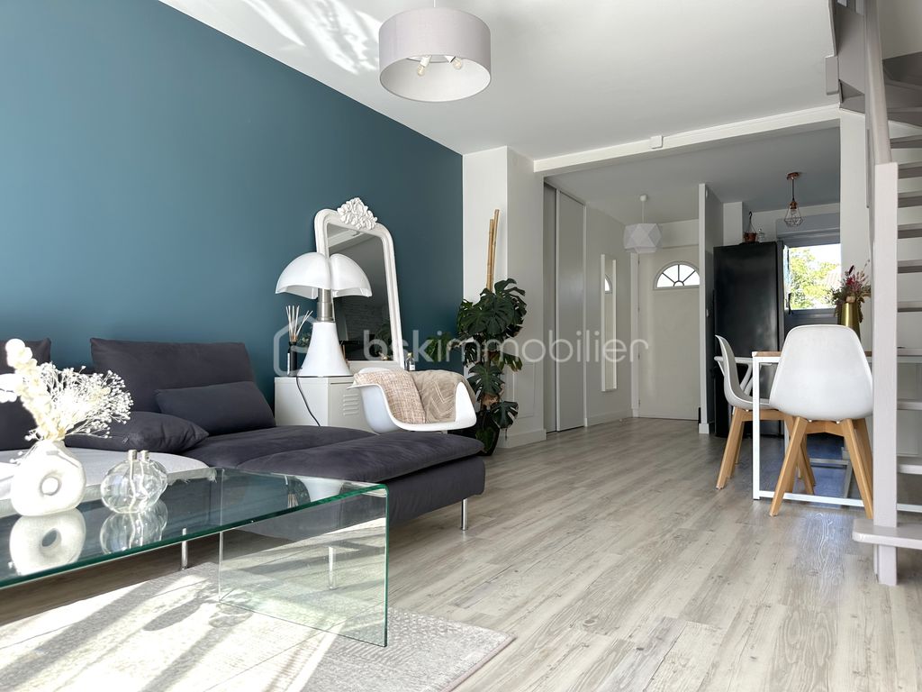 Achat maison à vendre 2 chambres 60 m² - La Salvetat-Saint-Gilles