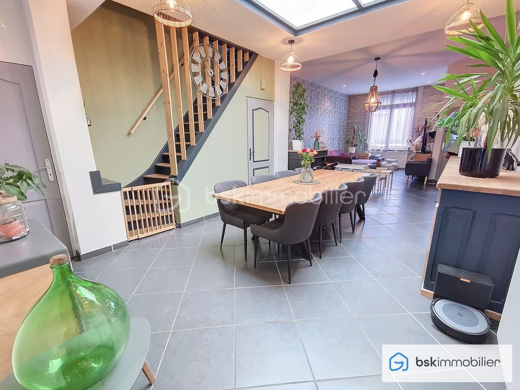 Achat maison à vendre 3 chambres 137 m² - Tourcoing