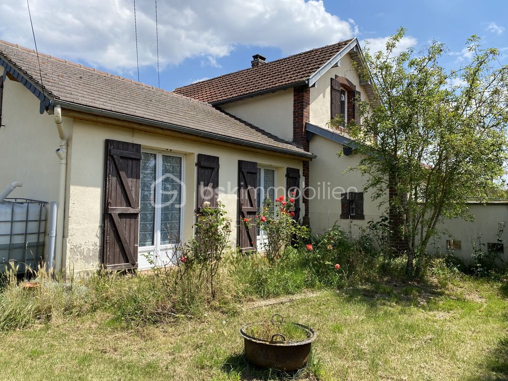 Achat maison à vendre 3 chambres 80 m² - Nogent-le-Roi