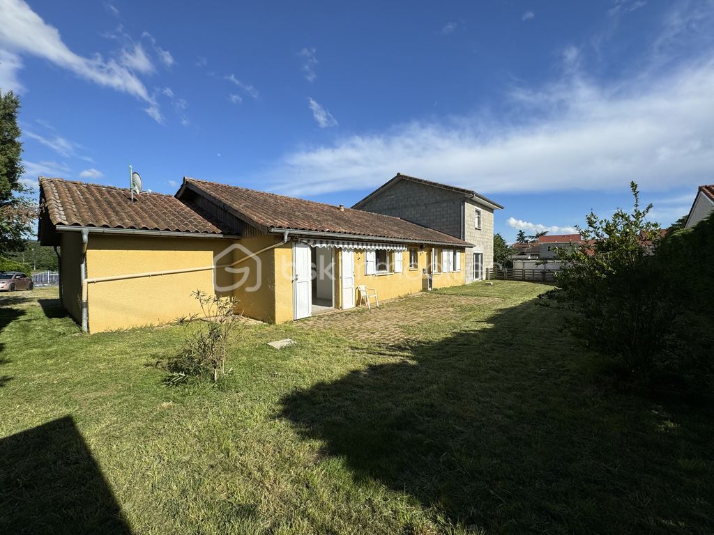 Achat maison à vendre 7 chambres 190 m² - Satolas-et-Bonce