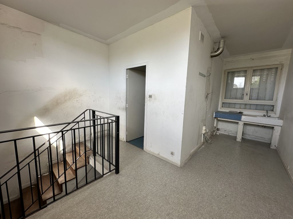 Achat maison 1 chambre(s) - La Roche-Chalais