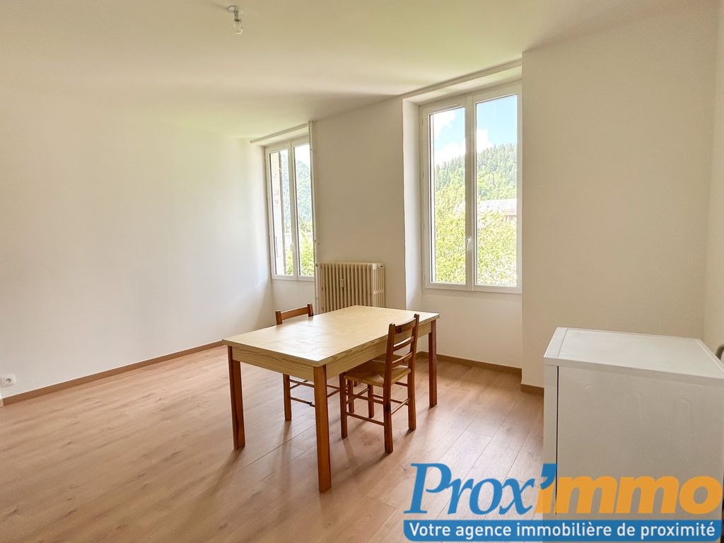 Achat appartement à vendre 3 pièces 42 m² - Saint-Pierre-de-Chartreuse