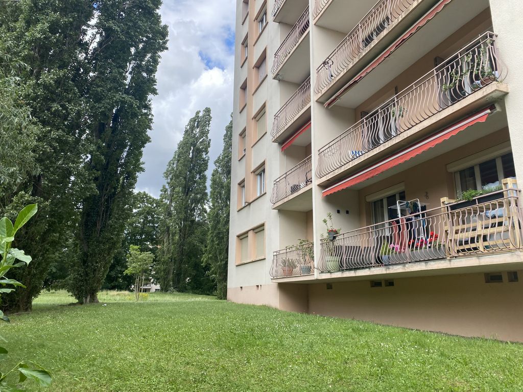 Achat appartement à vendre 5 pièces 105 m² - Dijon