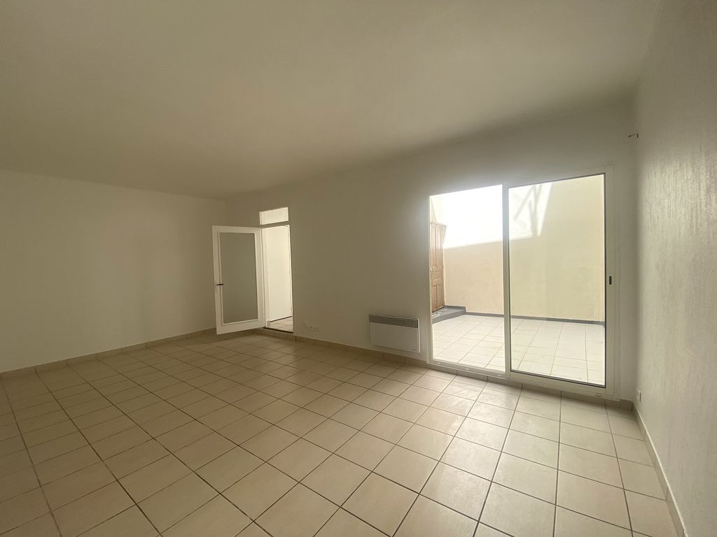 Achat appartement à vendre 2 pièces 57 m² - Sète