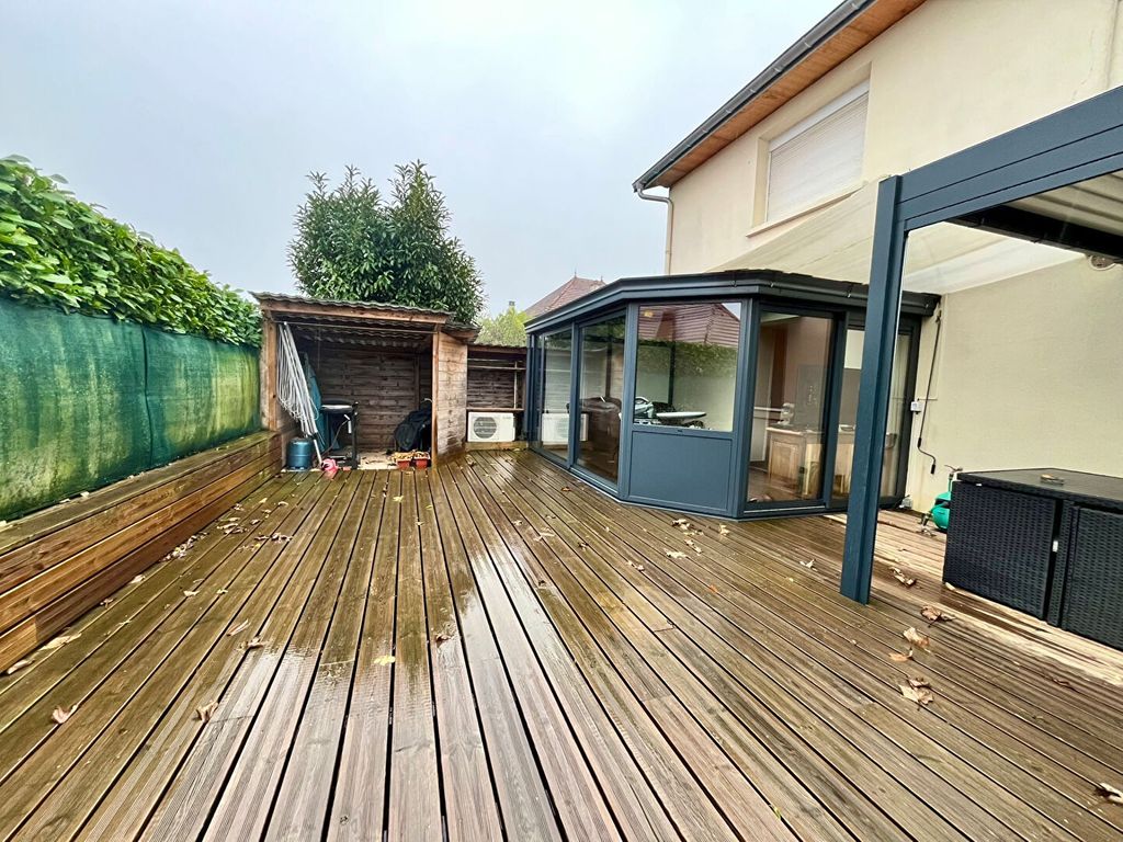 Achat appartement à vendre 6 pièces 84 m² - Serre-les-Sapins