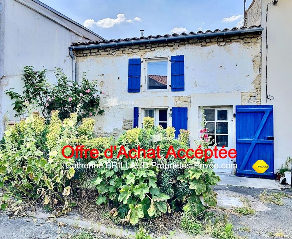 Achat maison à vendre 2 chambres 90 m² - Mauzé-sur-le-Mignon