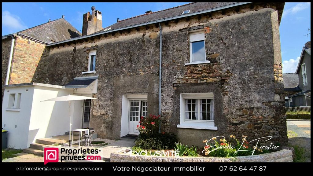 Achat maison à vendre 2 chambres 134 m² - Saint-Aubin-des-Châteaux