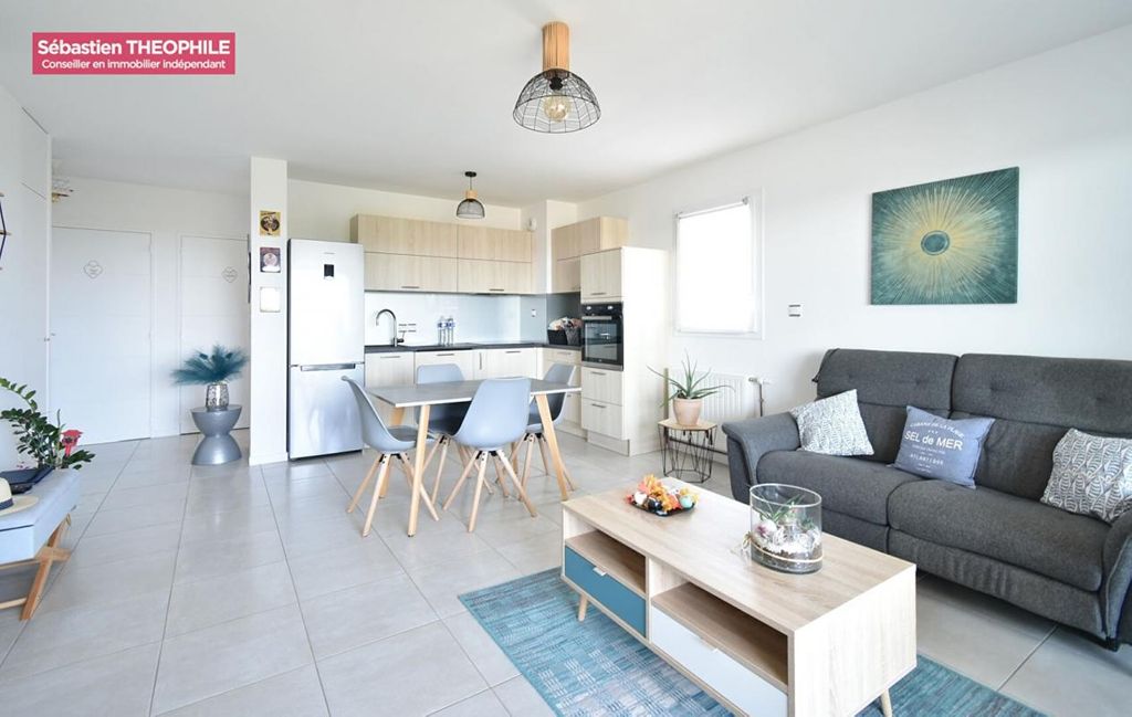 Achat appartement à vendre 3 pièces 65 m² - Saint-Gilles-Croix-de-Vie