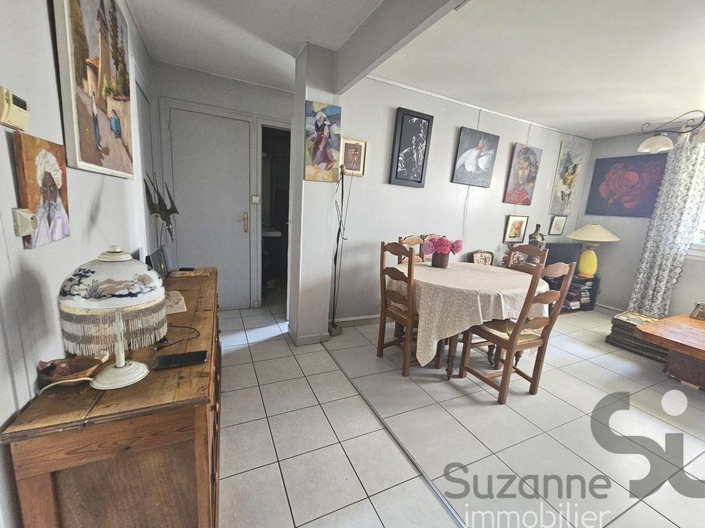 Achat appartement à vendre 3 pièces 52 m² - Grenoble