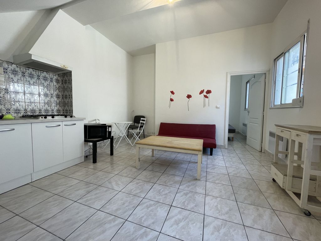 Achat appartement à vendre 2 pièces 32 m² - Nîmes