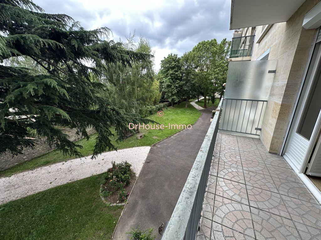 Achat appartement à vendre 4 pièces 89 m² - Mantes-la-Jolie