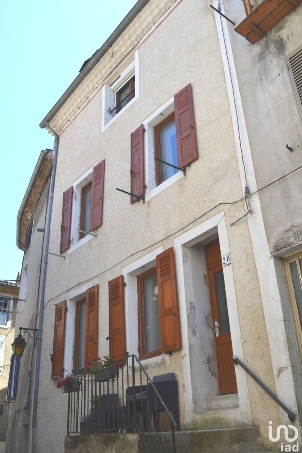 Achat maison à vendre 3 chambres 103 m² - Saillans