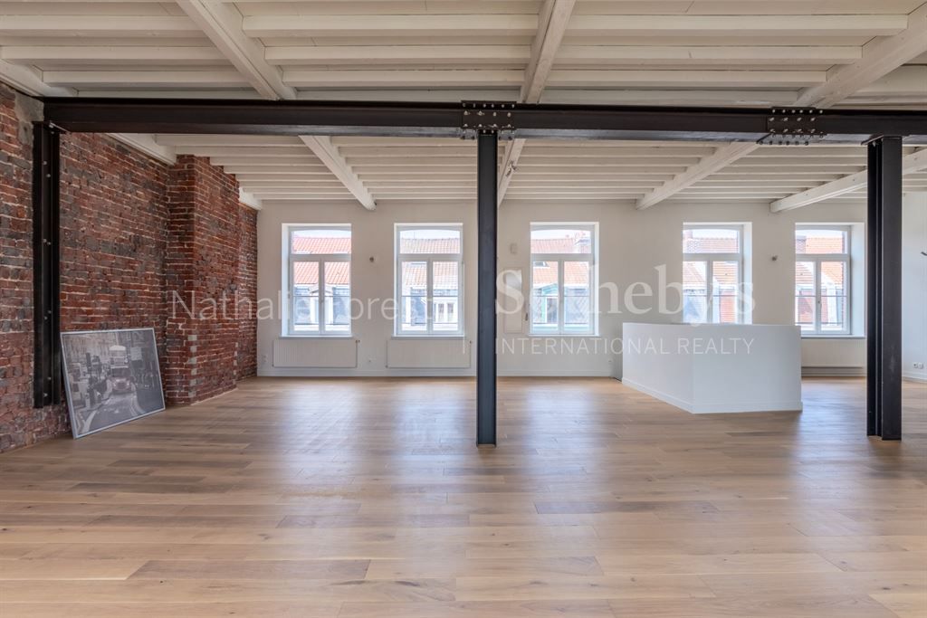 Achat loft à vendre 6 pièces 170 m² - Lille