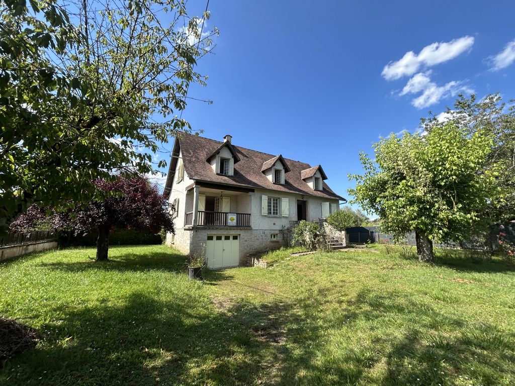 Achat maison à vendre 5 chambres 154 m² - Bretenoux