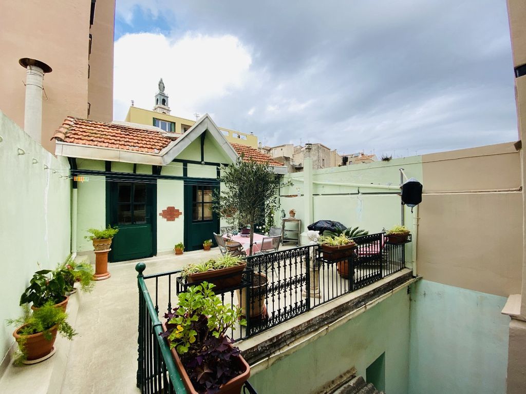 Achat appartement à vendre 3 pièces 95 m² - Sète