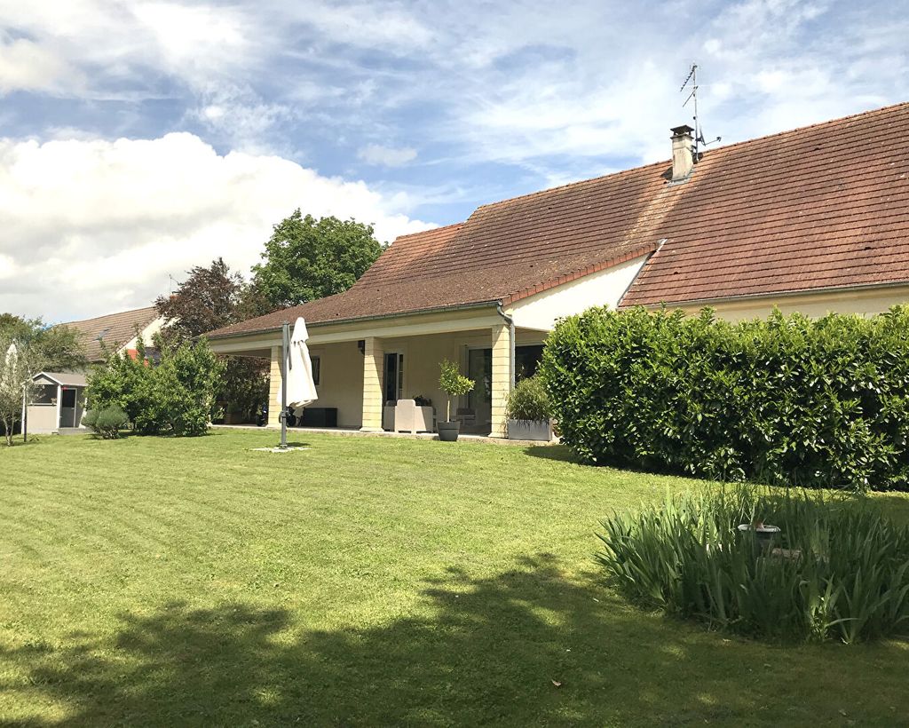 Achat maison à vendre 3 chambres 151 m² - Villeneuve-sur-Cher