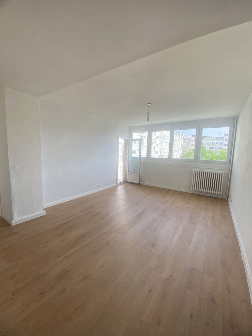 Achat appartement à vendre 3 pièces 56 m² - La Talaudière