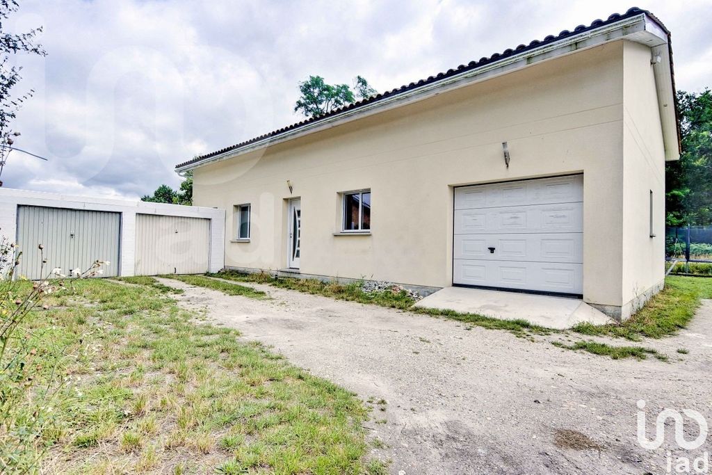 Achat maison à vendre 5 chambres 125 m² - Soussans