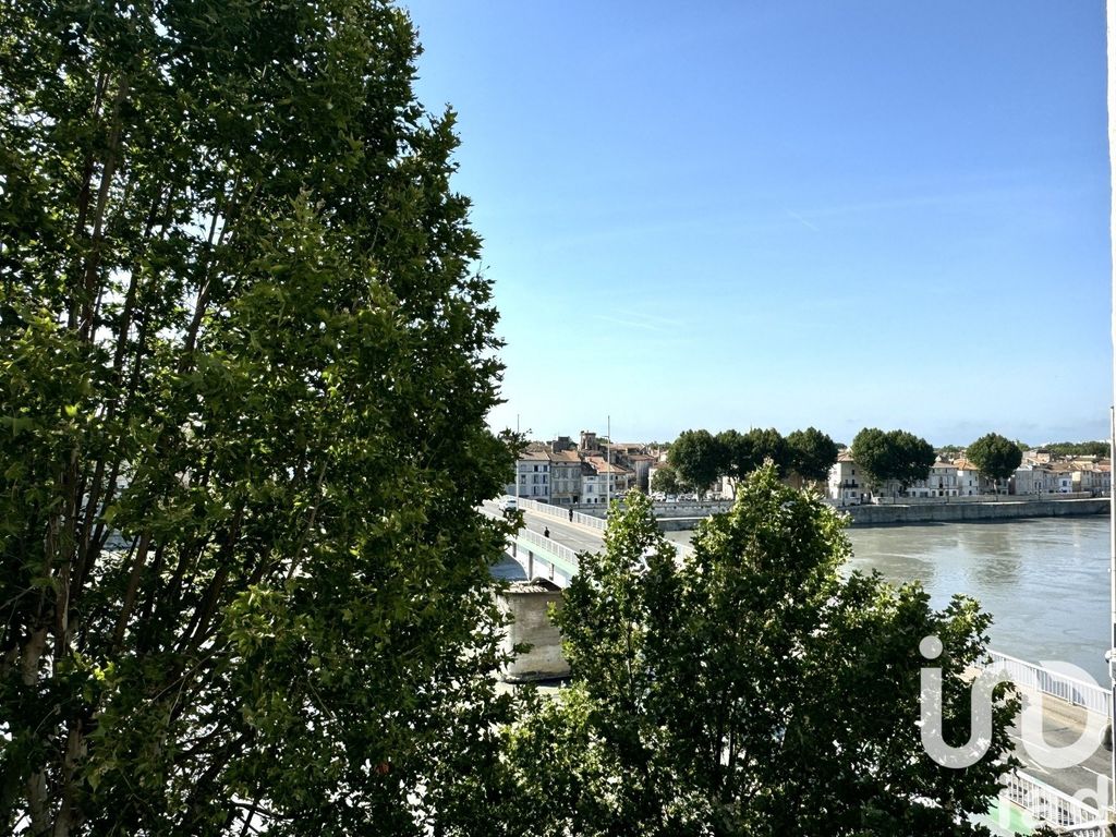 Achat appartement à vendre 2 pièces 47 m² - Arles