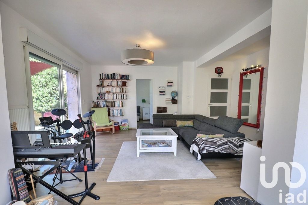 Achat appartement à vendre 4 pièces 95 m² - Marseille 8ème arrondissement